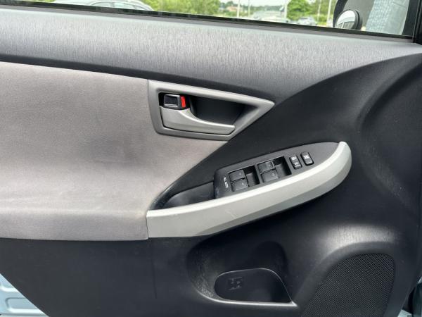 Used 2015 Toyota PRIUS II