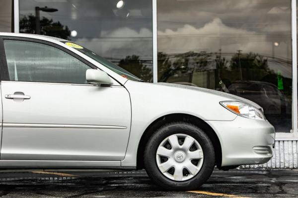 Used 2004 Toyota CAMRY LE LE