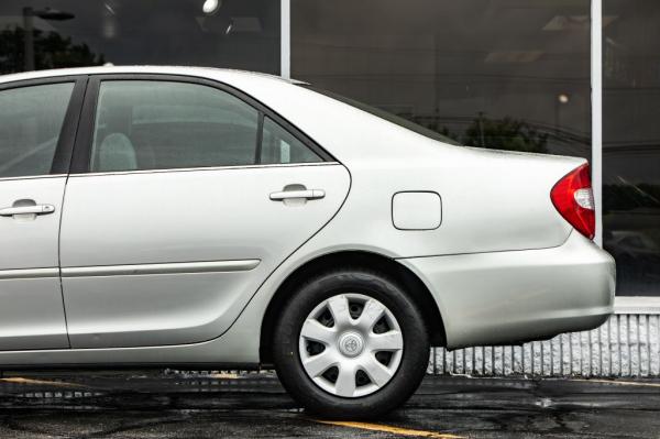 Used 2004 Toyota CAMRY LE LE