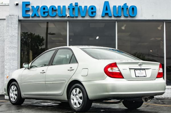 Used 2004 Toyota CAMRY LE LE