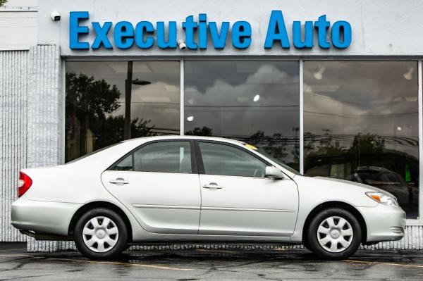 Used 2004 Toyota CAMRY LE LE