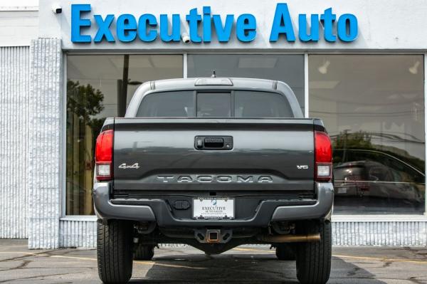 Used 2019 Toyota TACOMA DOUBLE CAB