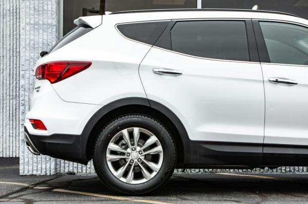 Used 2017 HYUNDAI SANTA FE SPORT