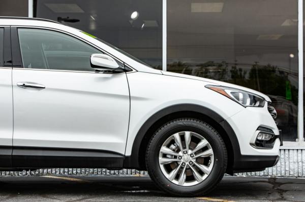 Used 2017 HYUNDAI SANTA FE SPORT