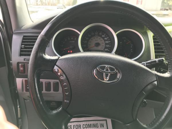 Used 2005 Toyota TACOMA DOUBLE CAB