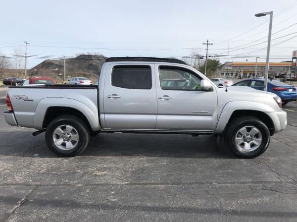 Used 2005 Toyota TACOMA DOUBLE CAB