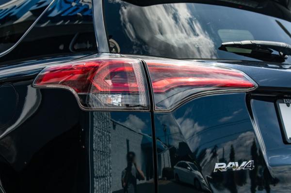 Used 2018 Toyota RAV4 LIMITED