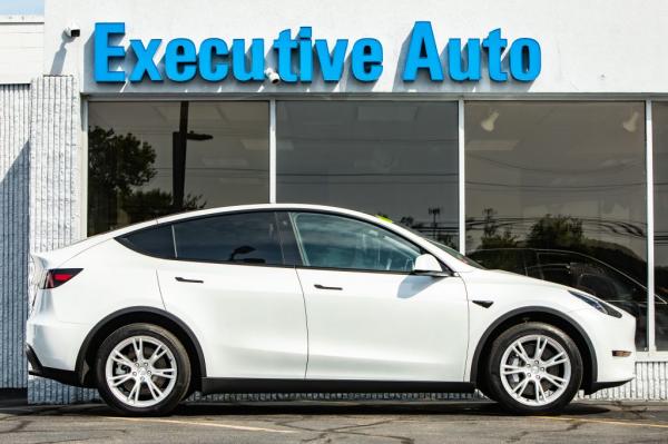 Used 2023 TESLA MODEL Y