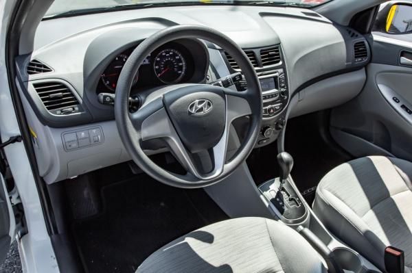 Used 2016 HYUNDAI ACCENT SE