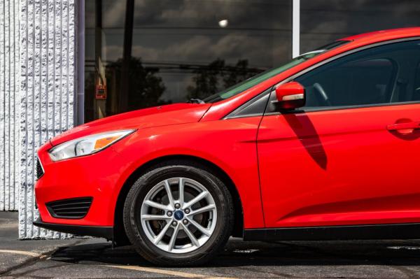 Used 2015 FORD FOCUS SE