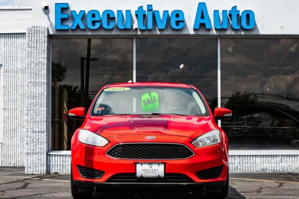 Used 2015 FORD FOCUS SE