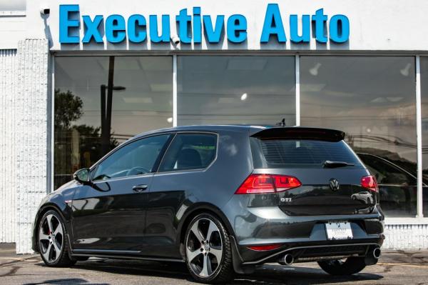 Used 2016 VOLKSWAGEN GTI SSE