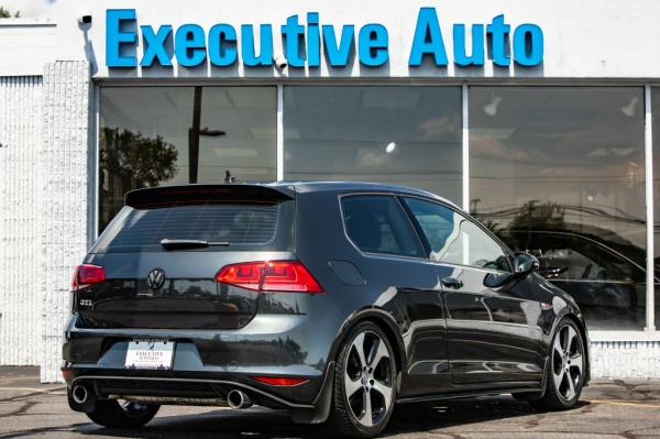 Used 2016 VOLKSWAGEN GTI SSE