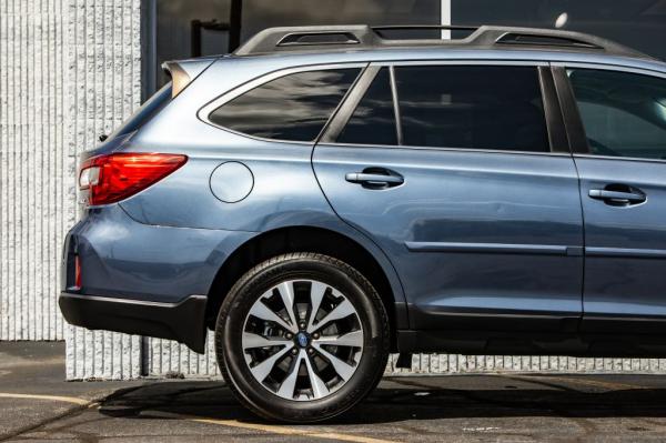 Used 2015 SUBARU OUTBACK 25I LIMITED