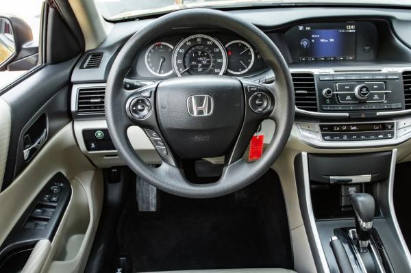 Used 2015 HONDA ACCORD LX LX