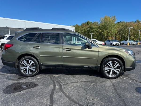 Used 2018 SUBARU OUTBACK 25I LIMITED