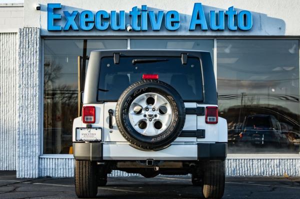 Used 2015 JEEP WRANGLER SAHARA