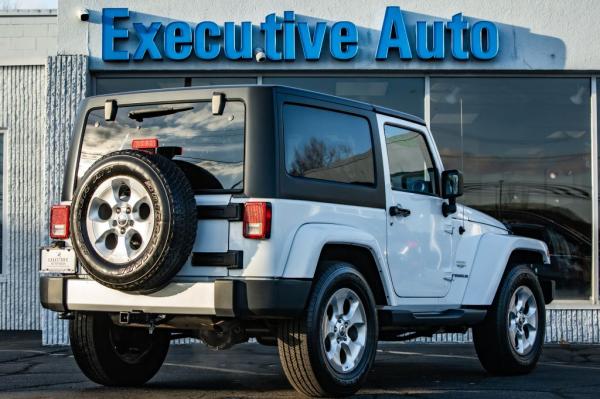 Used 2015 JEEP WRANGLER SAHARA