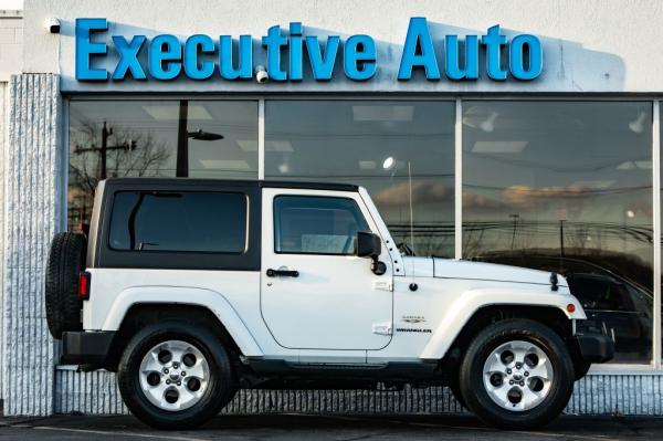 Used 2015 JEEP WRANGLER SAHARA