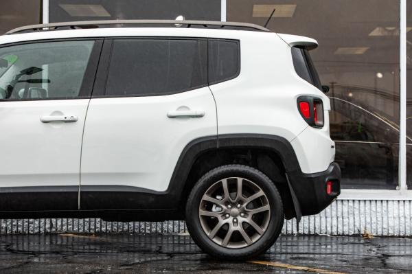 Used 2016 JEEP RENEGADE LATITUDE