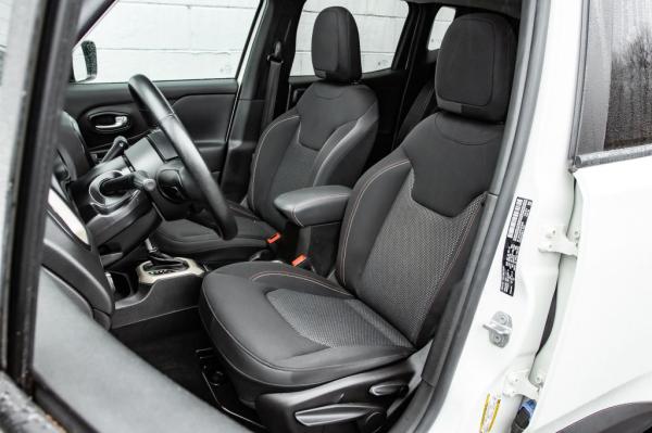 Used 2016 JEEP RENEGADE LATITUDE