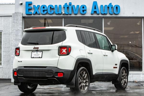 Used 2016 JEEP RENEGADE LATITUDE