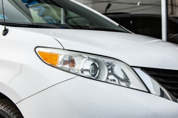 Used 2014 Toyota SIENNA LE