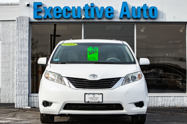 Used 2014 Toyota SIENNA LE