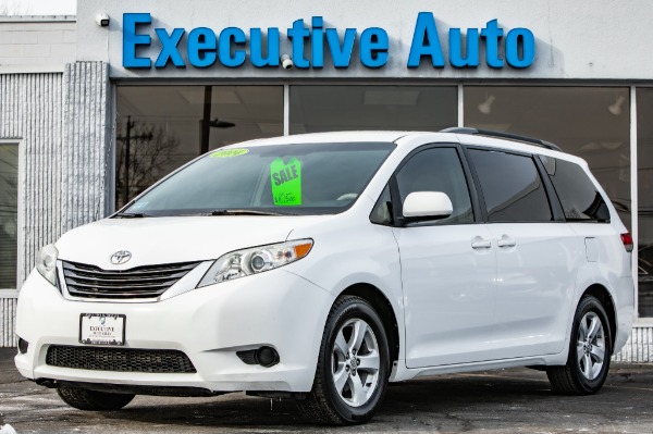 Used 2014 Toyota SIENNA LE