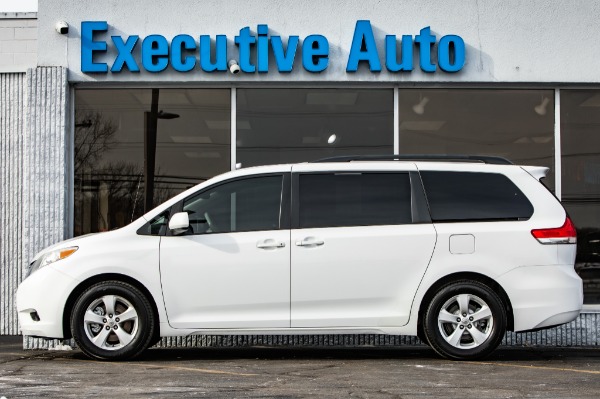 Used 2014 Toyota SIENNA LE