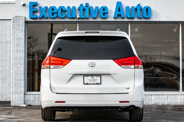 Used 2014 Toyota SIENNA LE