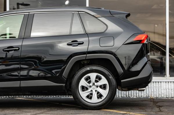 Used 2019 Toyota RAV4 LE LE