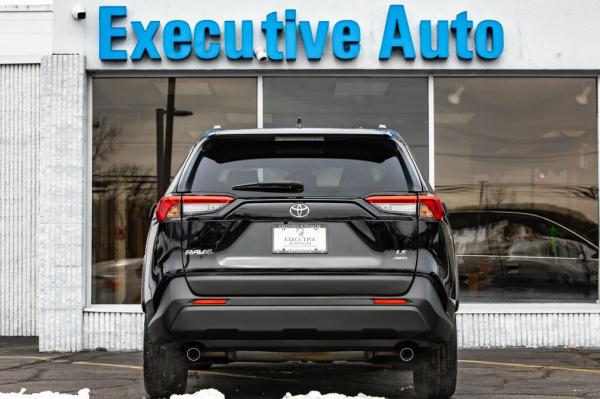 Used 2019 Toyota RAV4 LE LE