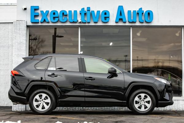 Used 2019 Toyota RAV4 LE LE