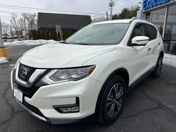 Used 2017 NISSAN ROGUE SL