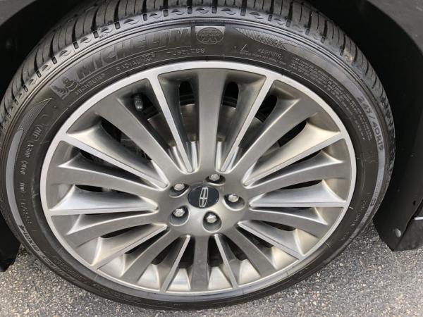 Used 2013 LINCOLN MKZ AWD