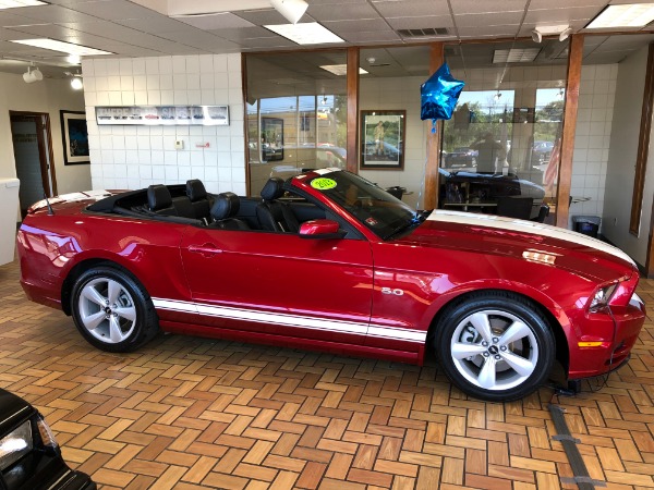 Used 2013 FORD MUSTANG GT GT