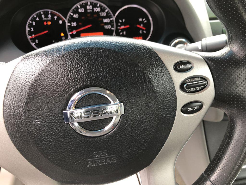 steering wheel size nissan altima