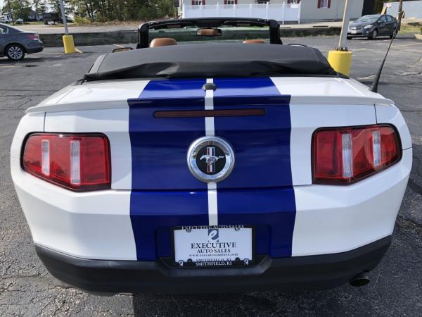 Used 2010 FORD MUSTANG