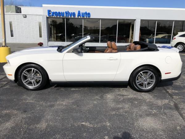 Used 2010 FORD MUSTANG