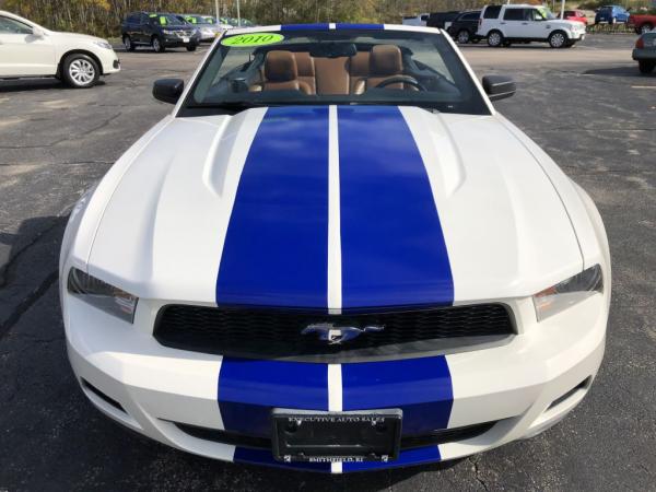 Used 2010 FORD MUSTANG