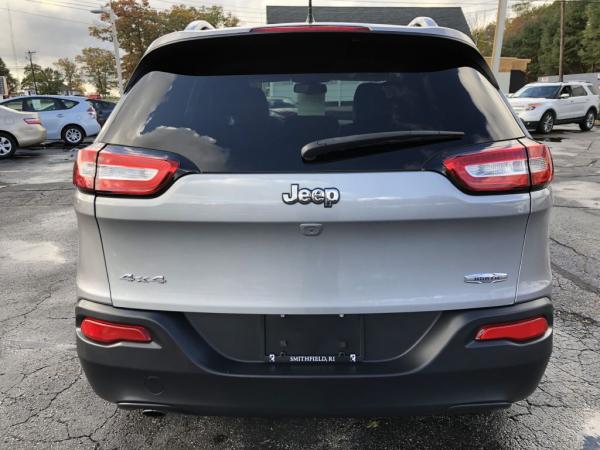 Used 2015 JEEP CHEROKEE LATITUDE