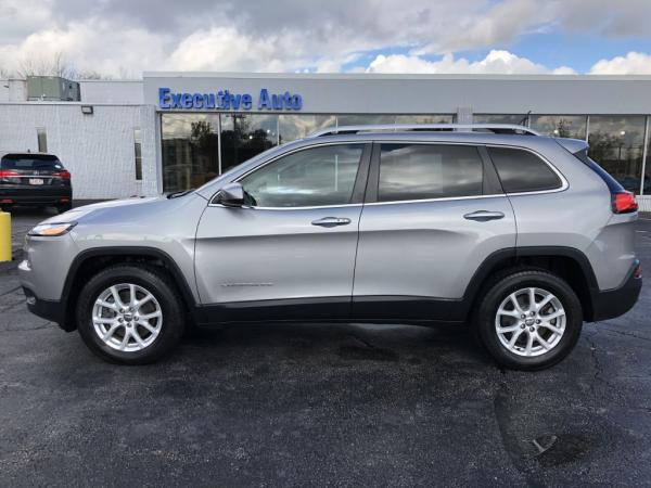 Used 2015 JEEP CHEROKEE LATITUDE