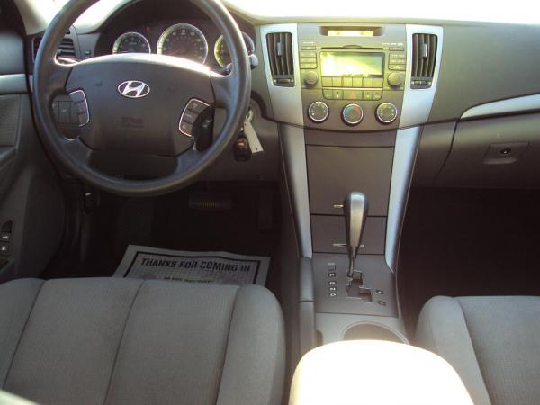 Used 2009 HYUNDAI SONATA GLS