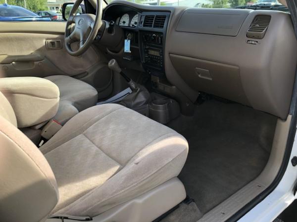 Used 2004 Toyota TACOMA XTRACAB SR5