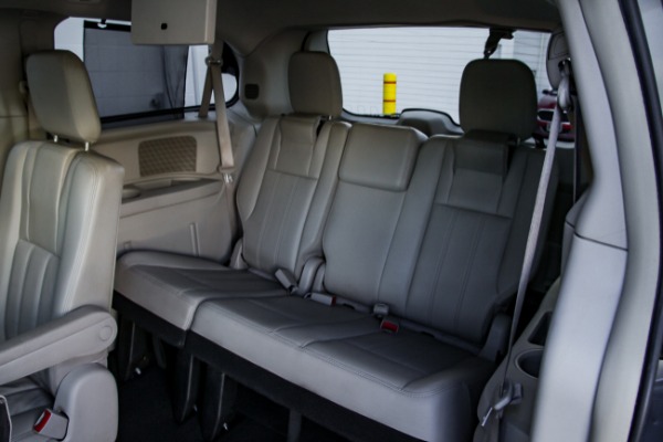 Used 2011 CHRYSLER TOWN COUNTRY TOURING L