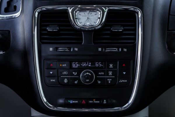 Used 2011 CHRYSLER TOWN COUNTRY TOURING L