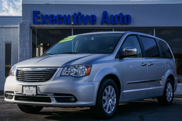 Used 2011 CHRYSLER TOWN COUNTRY TOURING L