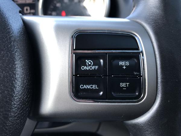 Used 2011 JEEP GRAND CHEROKEE LIMITED