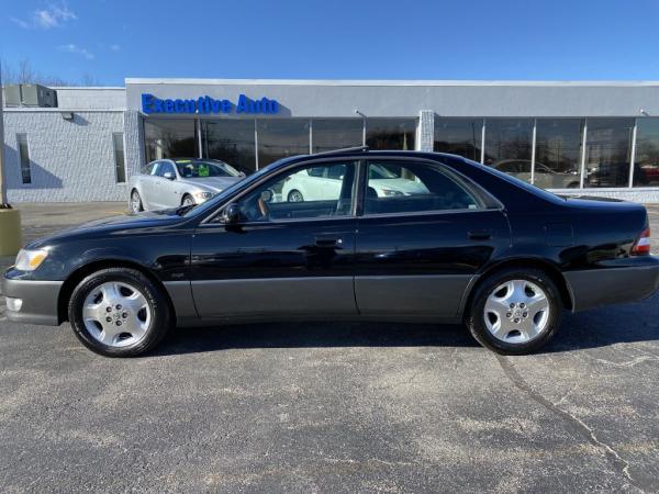 Used 2000 LEXUS ES300 300